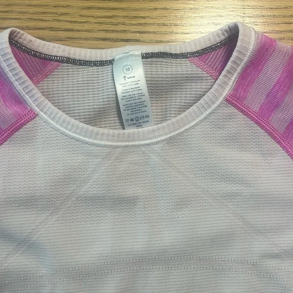 Ivivva Long Sleeve - Picture 2 of 7